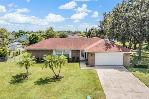 House in Lakeland, Florida 3 bedrooms, 215.9 sq.m. № 1914540 - photo 28