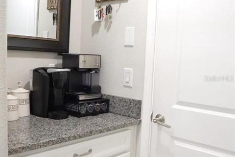 Touwnhouse à vendre à Tampa, Floride: 3 chambres, 172.05 m2 № 2299910 - photo 7