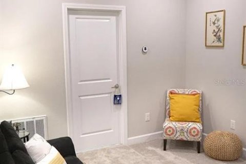 Touwnhouse à vendre à Tampa, Floride: 3 chambres, 172.05 m2 № 2299910 - photo 9