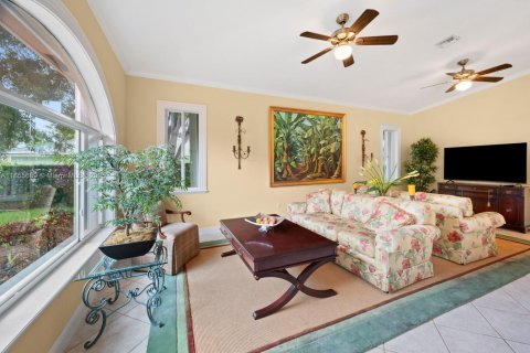 Casa en venta en Pinecrest, Florida, 4 dormitorios, 251.67 m2 № 1878756 - foto 23