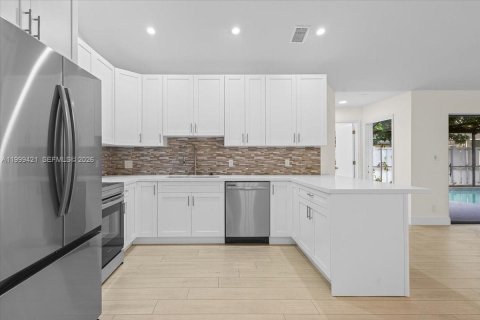 Townhouse in Palm Beach Gardens, Florida 3 bedrooms, 125.98 sq.m. № 2064210 - photo 12