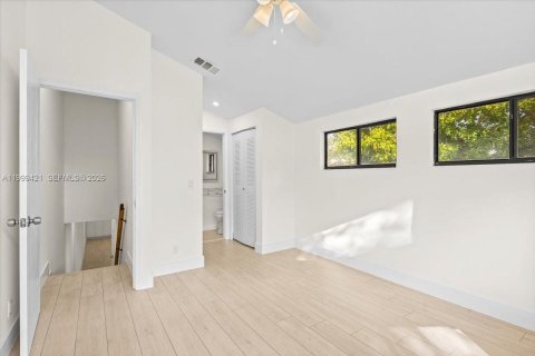 Townhouse in Palm Beach Gardens, Florida 3 bedrooms, 125.98 sq.m. № 2064210 - photo 28