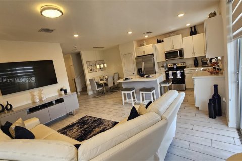 Touwnhouse à vendre à Homestead, Floride: 4 chambres, 127.65 m2 № 1942995 - photo 22