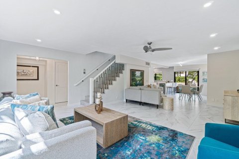 Touwnhouse à vendre à Delray Beach, Floride: 3 chambres, 149.57 m2 № 2175893 - photo 12