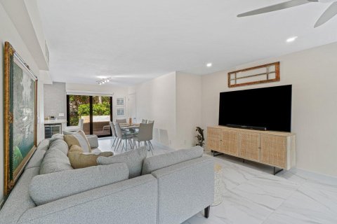 Touwnhouse à vendre à Delray Beach, Floride: 3 chambres, 149.57 m2 № 2175893 - photo 15