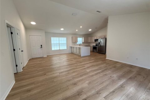 Villa ou maison à louer à Gainesville, Floride: 3 chambres, 123.93 m2 № 2325042 - photo 6