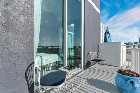 Copropriété à louer à Miami, Floride: 1 chambre, 91.51 m2 № 1946758 - photo 15