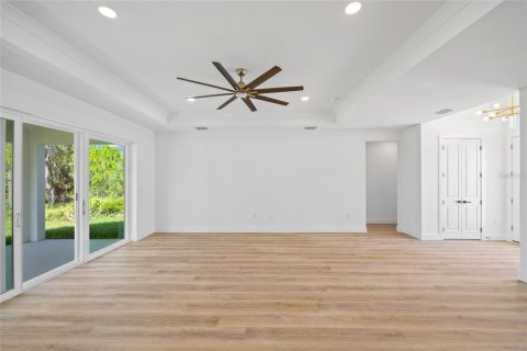House in Port Charlotte, Florida 3 bedrooms, 168.34 sq.m. № 1856173 - photo 5
