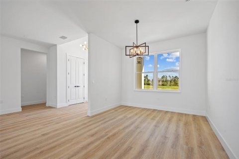 House in Port Charlotte, Florida 3 bedrooms, 168.34 sq.m. № 1856173 - photo 4