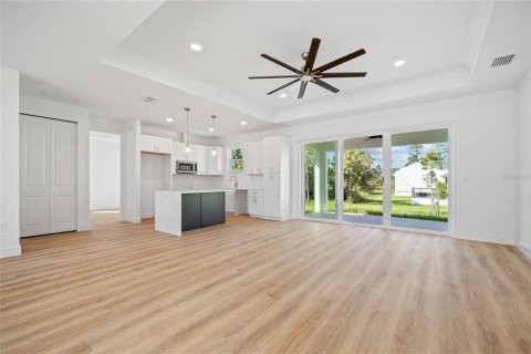 House in Port Charlotte, Florida 3 bedrooms, 168.34 sq.m. № 1856173 - photo 3