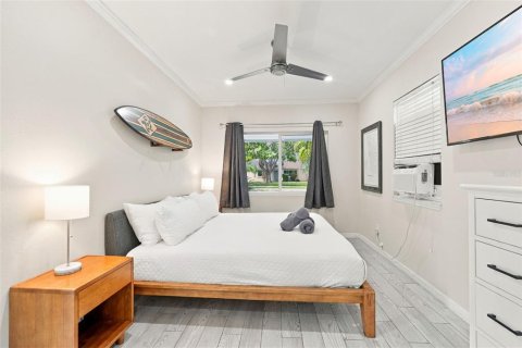 Villa ou maison à vendre à Sarasota, Floride: 3 chambres, 131.74 m2 № 2400235 - photo 21