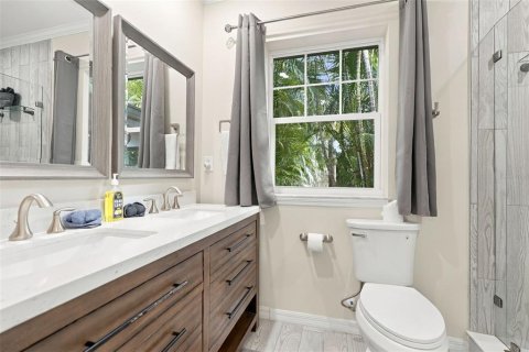 Villa ou maison à vendre à Sarasota, Floride: 3 chambres, 131.74 m2 № 2400235 - photo 26