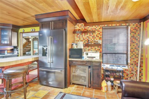 Touwnhouse à vendre à Miami, Floride: 3 chambres, 196.95 m2 № 1934935 - photo 10