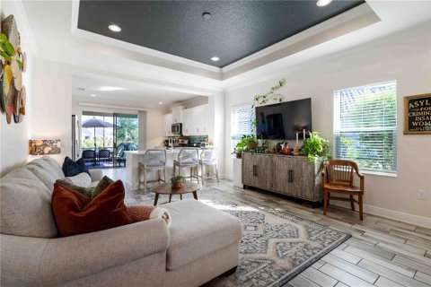 House in Sarasota, Florida 3 bedrooms, 142.7 sq.m. № 2202467 - photo 5