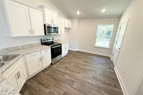 House in Palm Coast, Florida 3 bedrooms, 139.82 sq.m. № 1651073 - photo 5