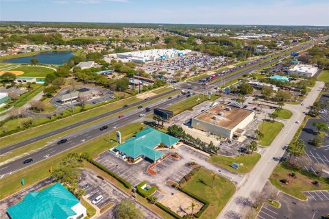 Commercial property in Summerfield, Florida 653.47 sq.m. № 2239836 - photo 24