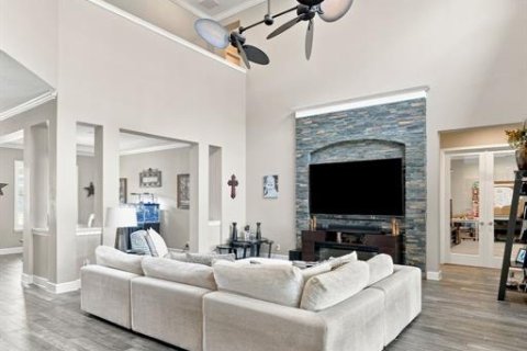 Villa ou maison à vendre à Spring Hill, Floride: 5 chambres, 370.03 m2 № 2325167 - photo 19