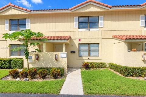 Touwnhouse à Coral Springs, Floride 2 chambres, 278.24 m2 № 2311501