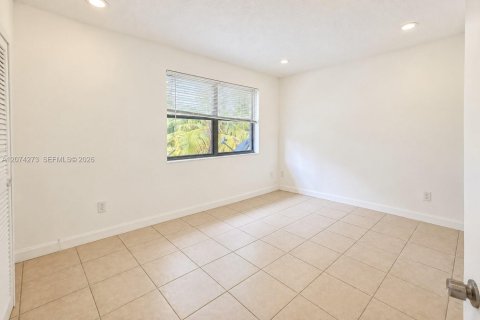 Touwnhouse à louer à Coral Springs, Floride: 2 chambres, 278.24 m2 № 2311501 - photo 20