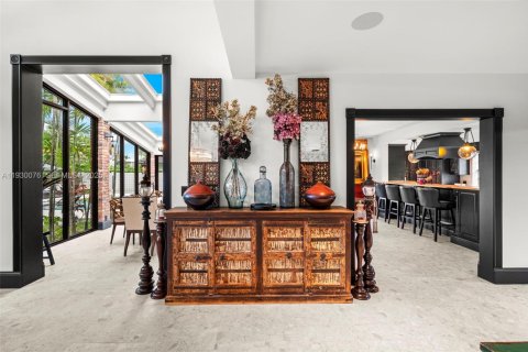 House in Miami, Florida 6 bedrooms, 516.72 sq.m. № 1992507 - photo 23