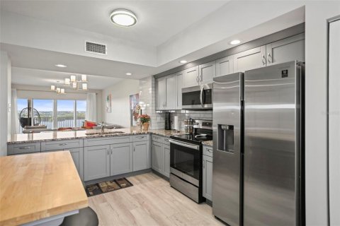 Copropriété à vendre à Saint Petersburg, Floride: 2 chambres, 111.02 m2 № 2415469 - photo 10