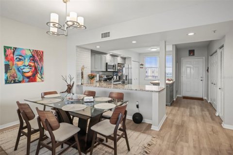 Copropriété à vendre à Saint Petersburg, Floride: 2 chambres, 111.02 m2 № 2415469 - photo 19