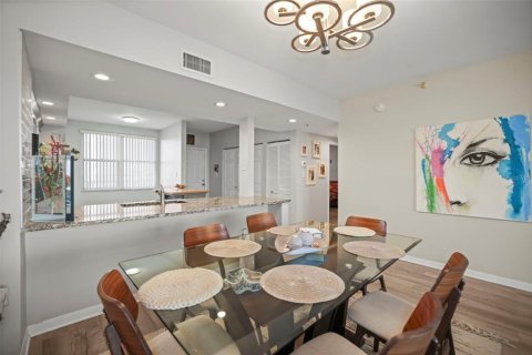 Copropriété à vendre à Saint Petersburg, Floride: 2 chambres, 111.02 m2 № 2415469 - photo 26