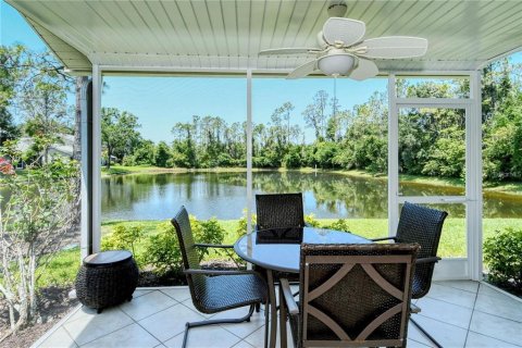 Condo in Bradenton, Florida, 2 bedrooms № 2233845 - photo 3