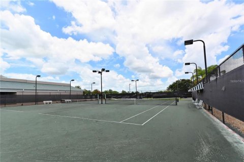 Condo in Bradenton, Florida, 2 bedrooms № 2233845 - photo 21