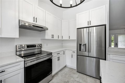 Villa ou maison à louer à Williston, Floride: 4 chambres, 197.97 m2 № 2388966 - photo 25