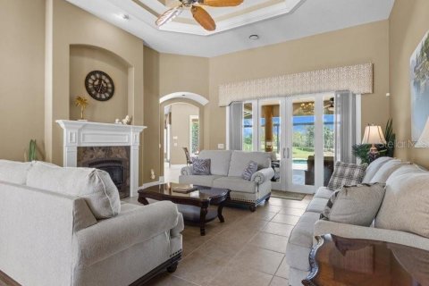 Casa en venta en Lecanto, Florida, 3 dormitorios, 334.26 m2 № 1750462 - foto 2