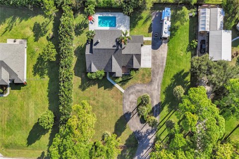 Купить виллу или дом в Локсахатчи-Гроувс, Флорида 4 спальни, 237.09м2, № 1974062 - фото 30