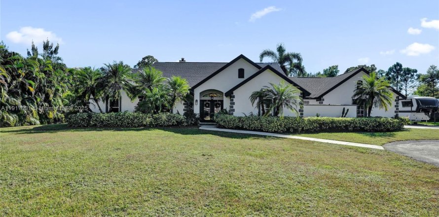 Дом в Локсахатчи-Гроувс, Флорида 4 спальни, 237.09м2 № 1974062