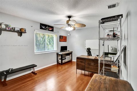 Купить виллу или дом в Локсахатчи-Гроувс, Флорида 4 спальни, 237.09м2, № 1974062 - фото 21