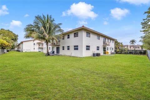 Купить кондоминиум в Корал-Спрингс, Флорида 2 спальни, 82.5м2, № 1979926 - фото 4