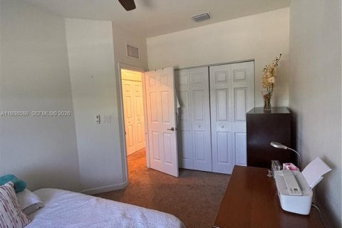 Townhouse in Homestead, Florida 3 bedrooms, 169.92 sq.m. № 1996148 - photo 28