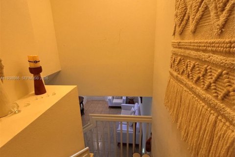 Townhouse in Homestead, Florida 3 bedrooms, 169.92 sq.m. № 1996148 - photo 18