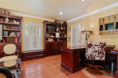 Villa ou maison à vendre à Tampa, Floride: 4 chambres, 236.34 m2 № 2408408 - photo 9