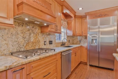 Villa ou maison à vendre à Tampa, Floride: 4 chambres, 236.34 m2 № 2408408 - photo 15