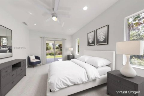 House in Naples, Florida 4 bedrooms, 230.58 sq.m. № 2189492 - photo 24