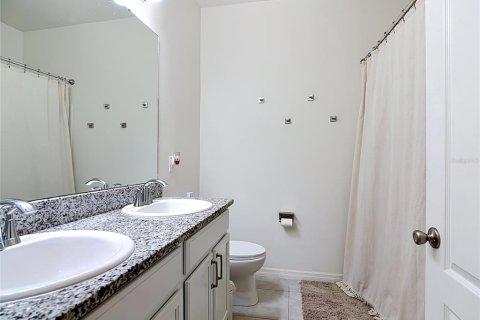 Villa ou maison à louer à Winter Haven, Floride: 4 chambres, 184.78 m2 № 2102266 - photo 18