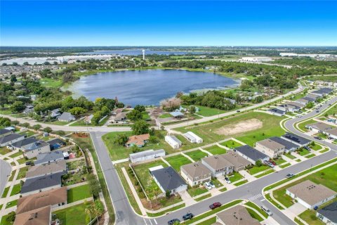 Villa ou maison à louer à Winter Haven, Floride: 4 chambres, 184.78 m2 № 2102266 - photo 23