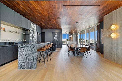 Купить кондоминиум в Майами-Бич, Флорида 4 спальни, 385.92м2, № 1982875 - фото 3