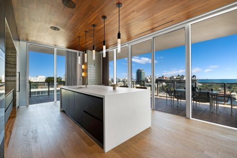 Купить кондоминиум в Майами-Бич, Флорида 4 спальни, 385.92м2, № 1982875 - фото 7