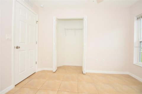 House in Palm Coast, Florida 3 bedrooms, 122.91 sq.m. № 2413722 - photo 19