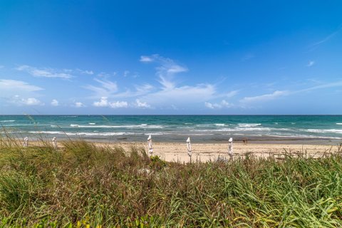 Copropriété à vendre à Palm Beach, Floride: 2 chambres, 143.16 m2 № 2177026 - photo 6