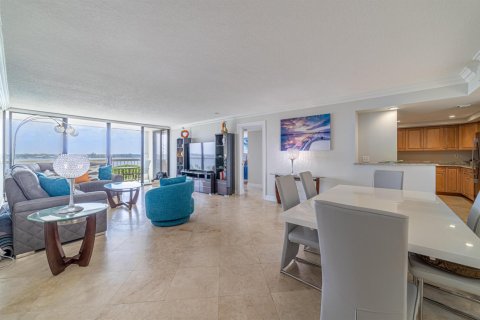 Copropriété à vendre à Palm Beach, Floride: 2 chambres, 143.16 m2 № 2177026 - photo 25