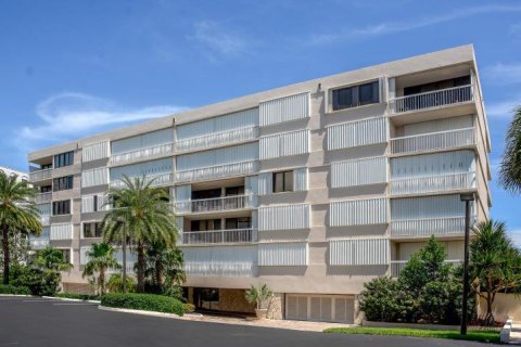 Copropriété à vendre à Palm Beach, Floride: 2 chambres, 143.16 m2 № 2177026 - photo 19