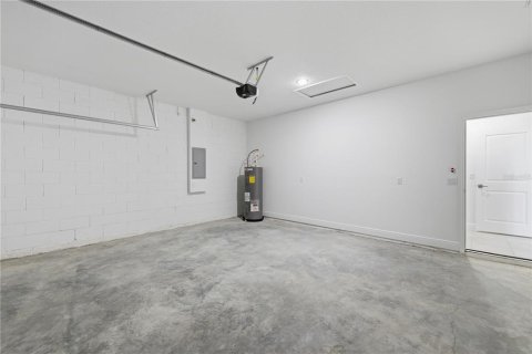 House in Ocala, Florida 4 bedrooms, 170.1 sq.m. № 2216871 - photo 23