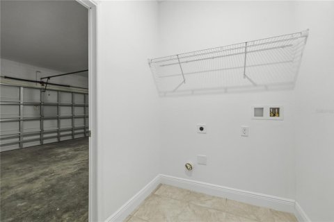 House in Ocala, Florida 4 bedrooms, 170.1 sq.m. № 2216871 - photo 22